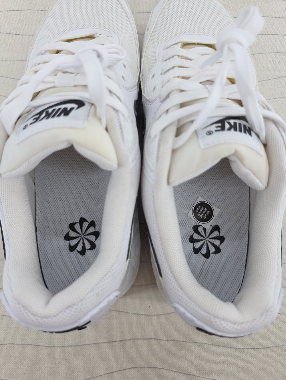 Nike Womens Air Max 90 White Black Retro Sneakers Shoes DH8010-101 Size 8.5 - Picture 12 of 13